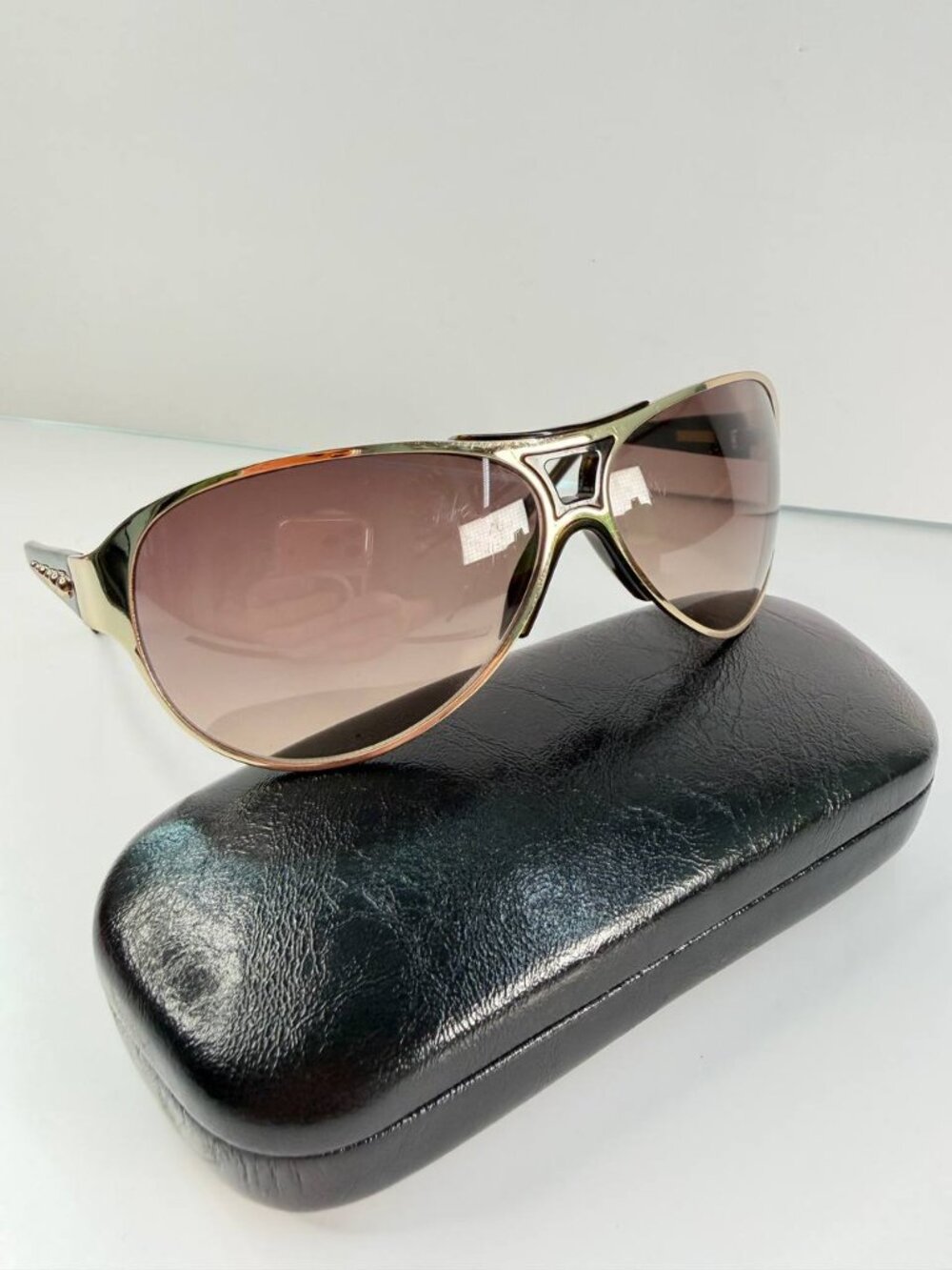 Evita Peroni Oversized Aviator Sunglasses – Tortoise & Gold